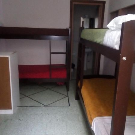 Hostel Urbano Mar del Plata Luaran gambar